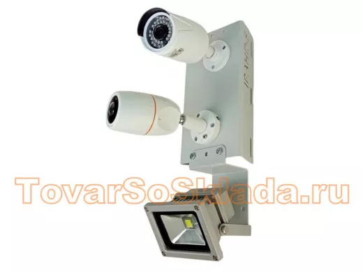 .  Для видеокамер. Кронштейны на столб  двухместные с площадкой для  прожектора.