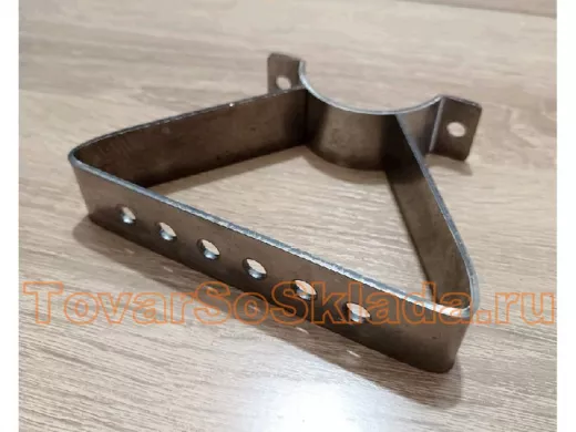 Кронштейн усиленный для прожектора на трубу диаметром 50мм 